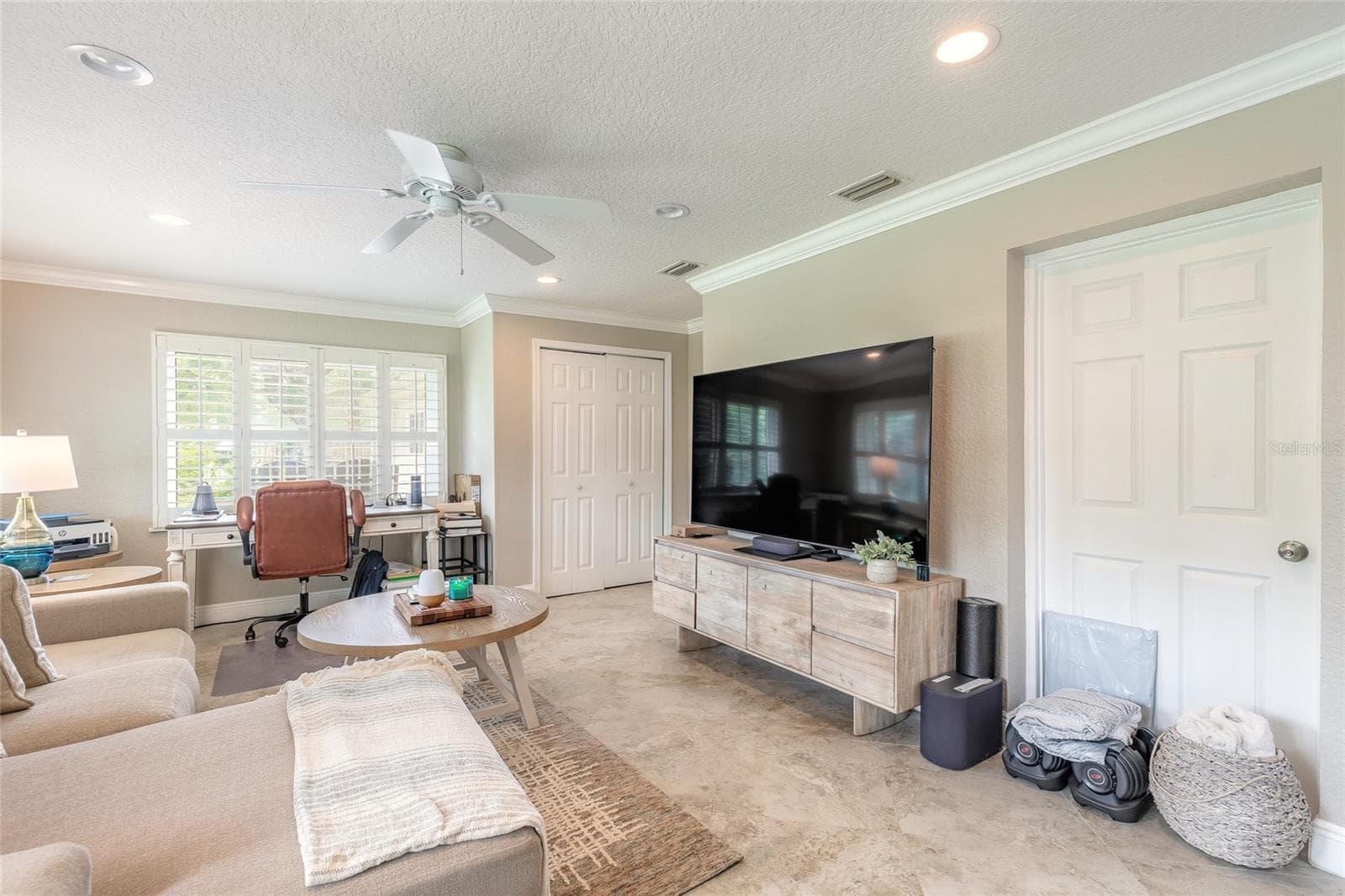 4181 SAXON DRIVE — photo 38 of 68