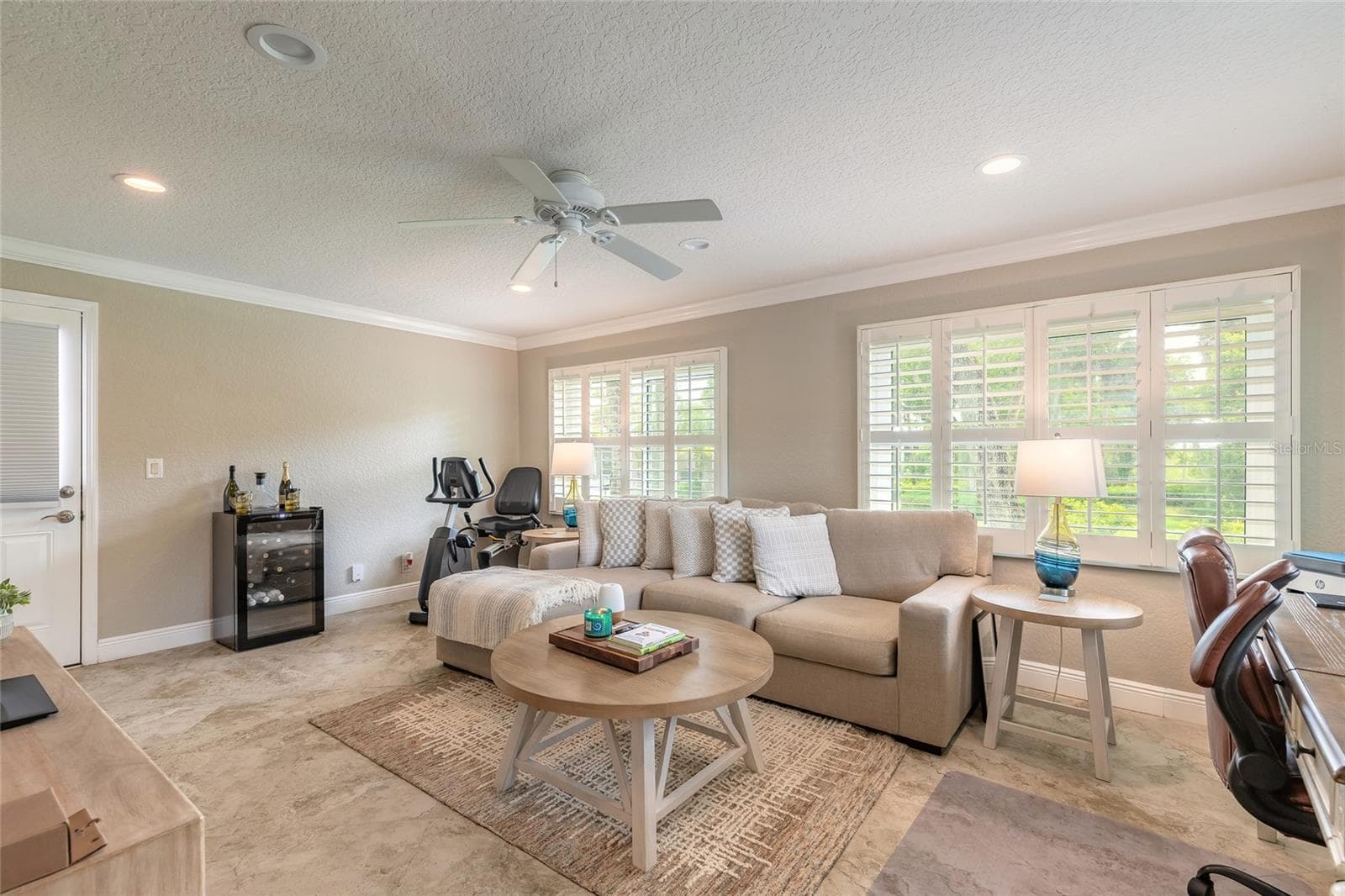 4181 SAXON DRIVE — photo 36 of 68
