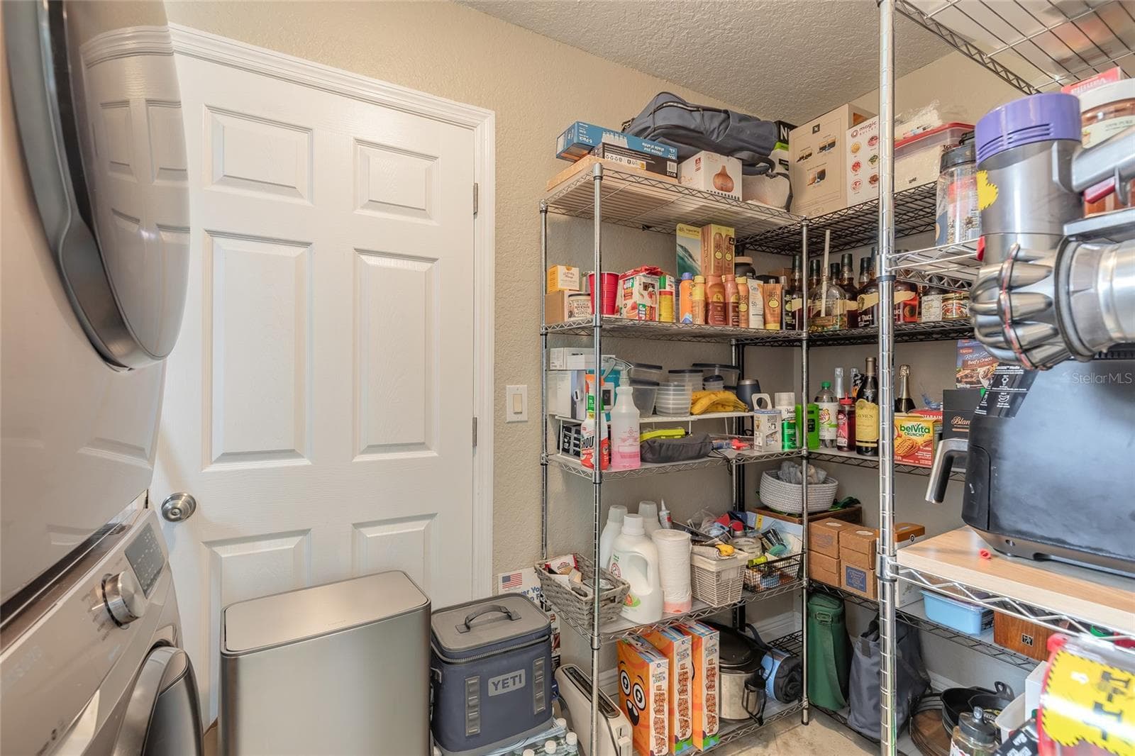 4181 SAXON DRIVE — photo 39 of 68