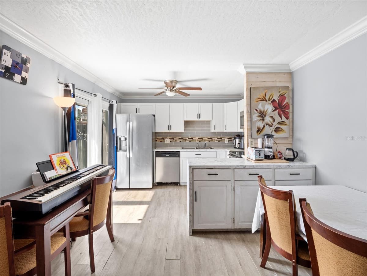 1814 KAILEEN CIRCLE — photo 10 of 29