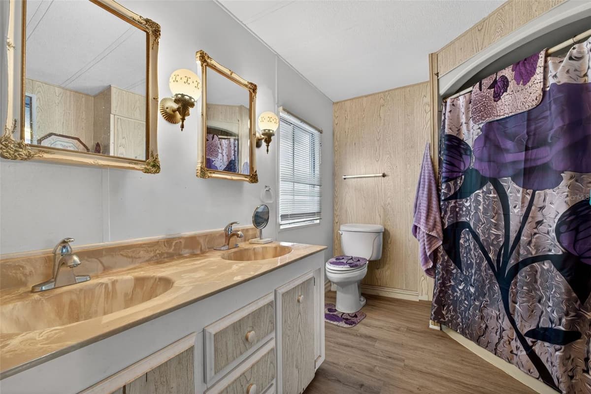 2129 LOIS BOULEVARD — photo 24 of 49