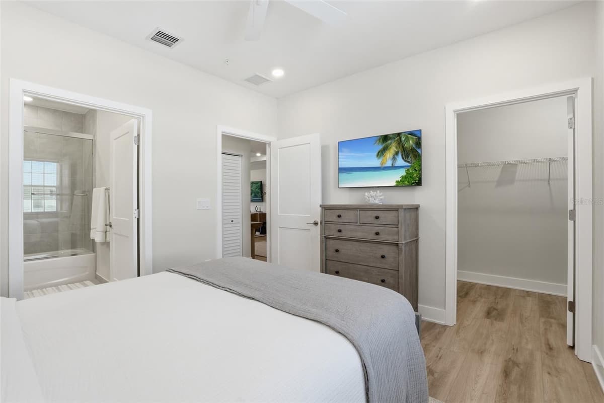 26380 COCO CAY CIRCLE — photo 31 of 60