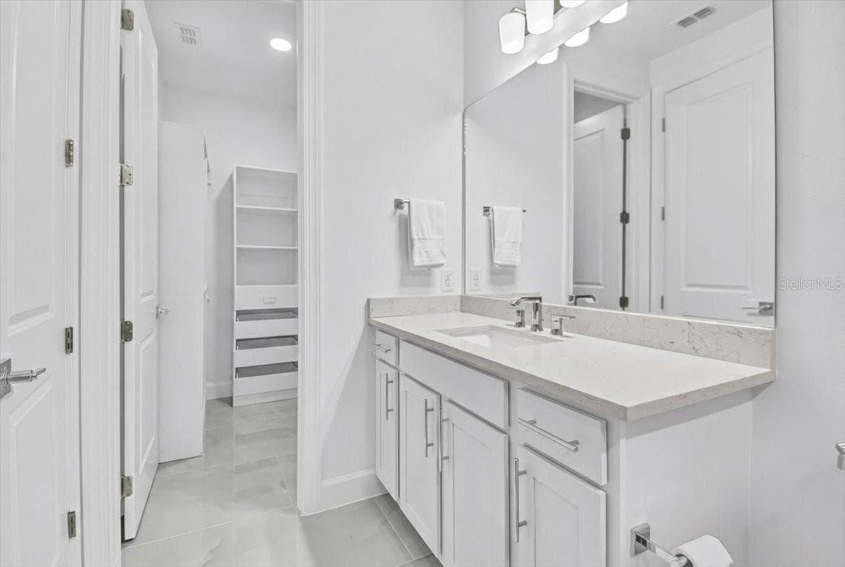 5609 CLEARWATER COURT — photo 60 of 81