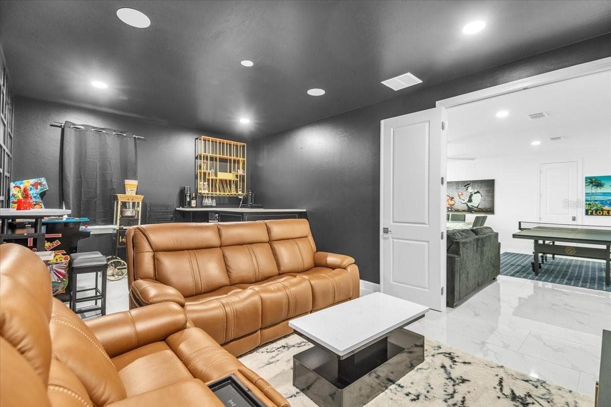 5609 CLEARWATER COURT — photo 39 of 81