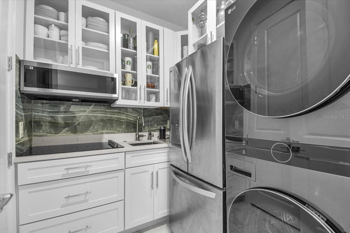 5609 CLEARWATER COURT — photo 43 of 81