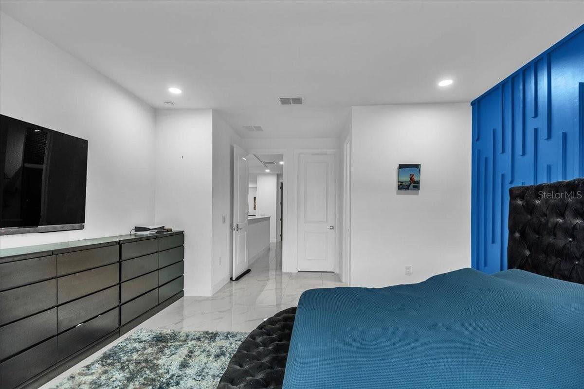 5609 CLEARWATER COURT — photo 46 of 81
