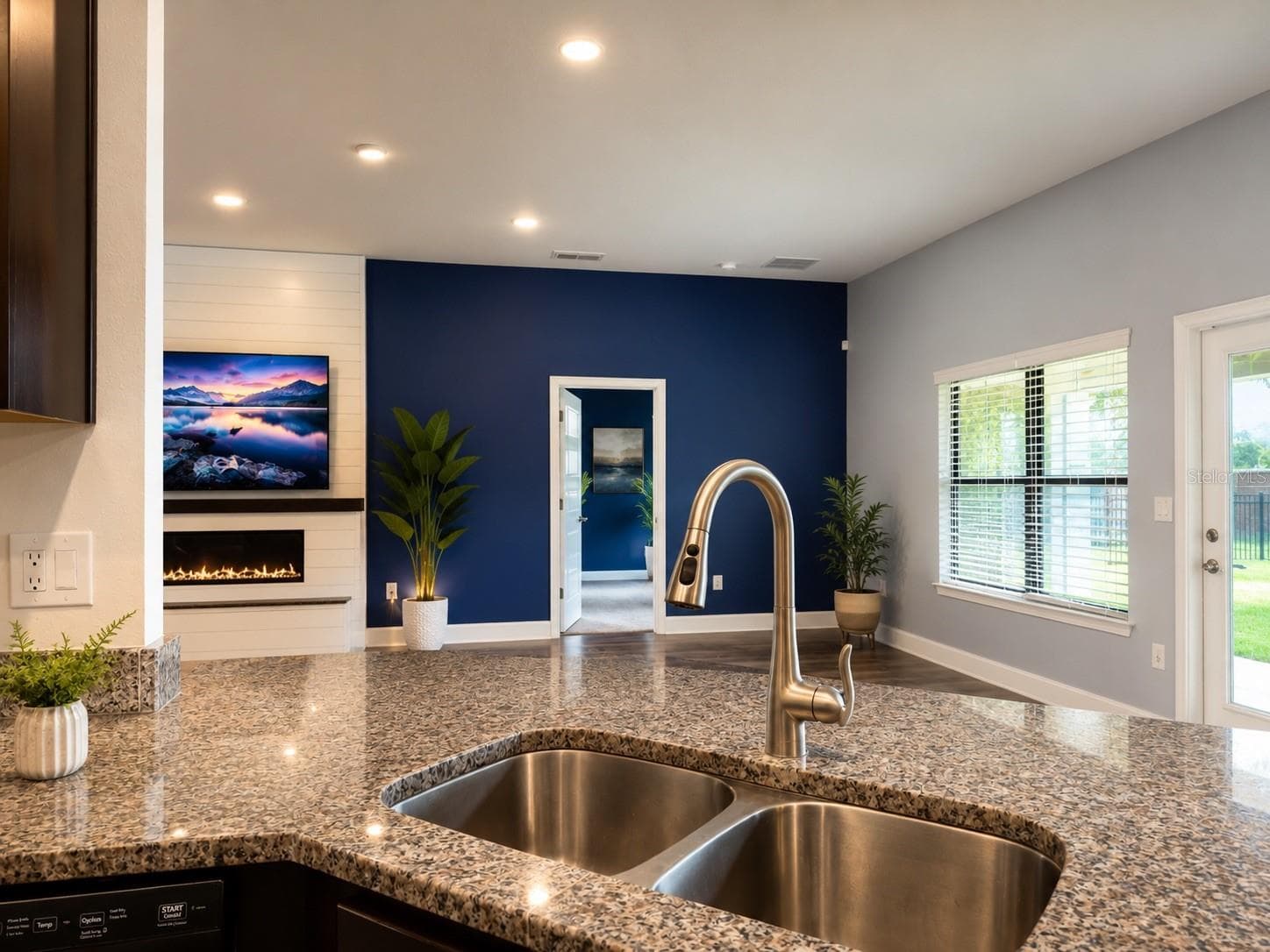 226 LAKE VISTA DRIVE — photo 82 of 89