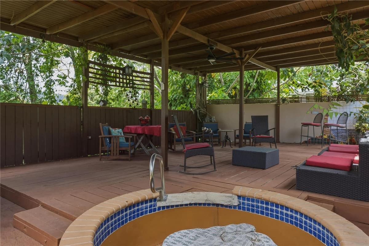 149 YUISA ST.  LOMAS — photo 13 of 19