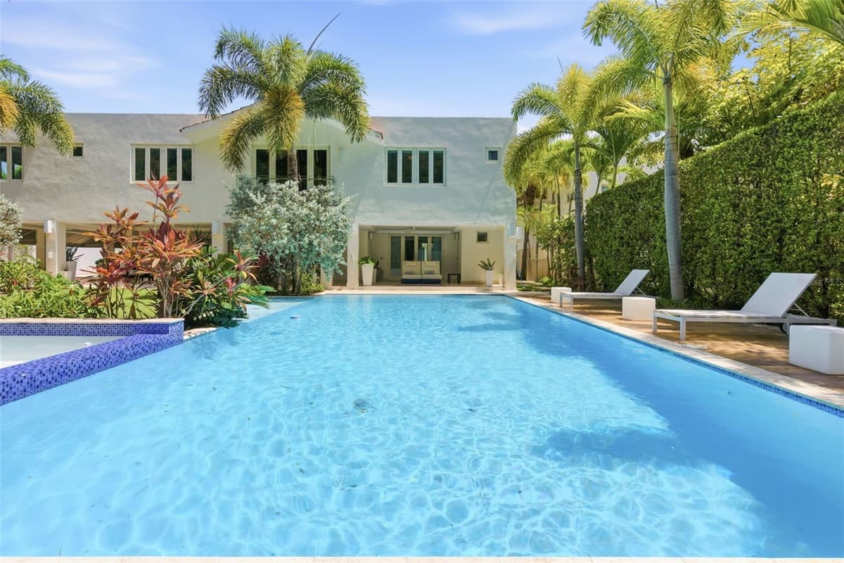 279 DORADO BEACH EAST — photo 50 of 58