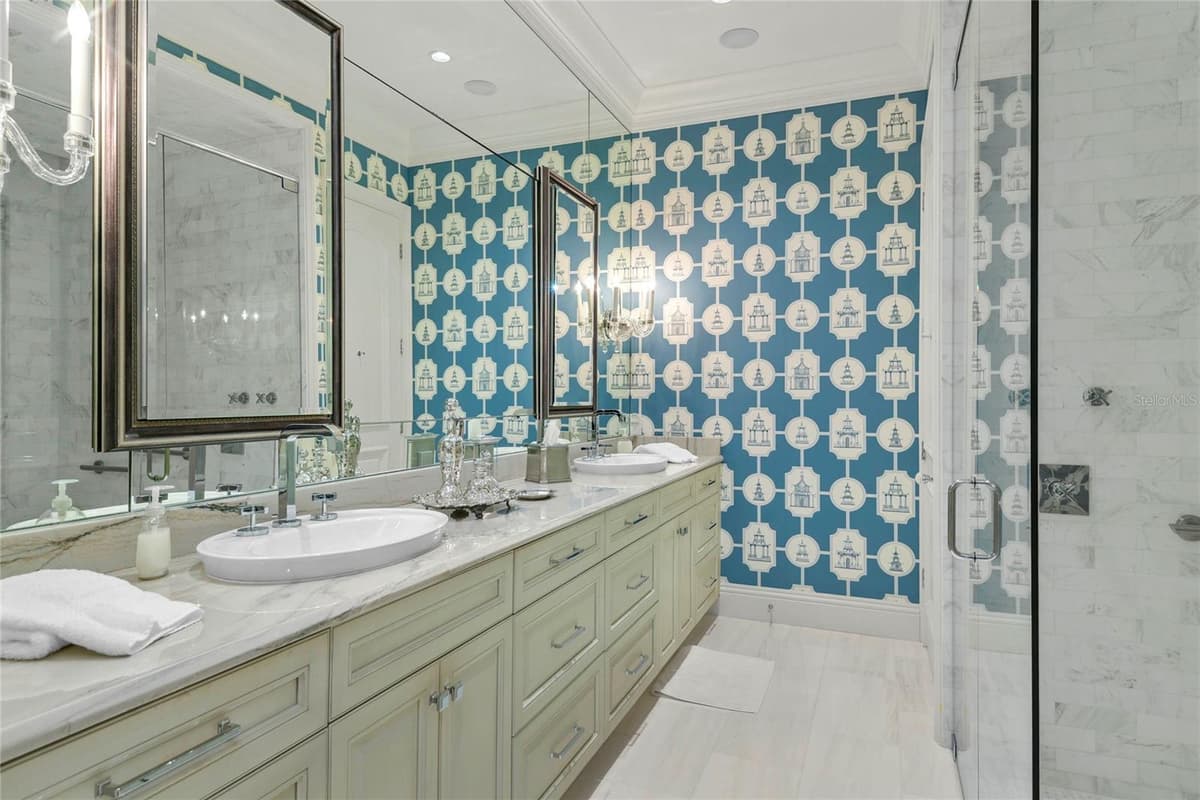 413 MORSE BOULEVARD — photo 18 of 29