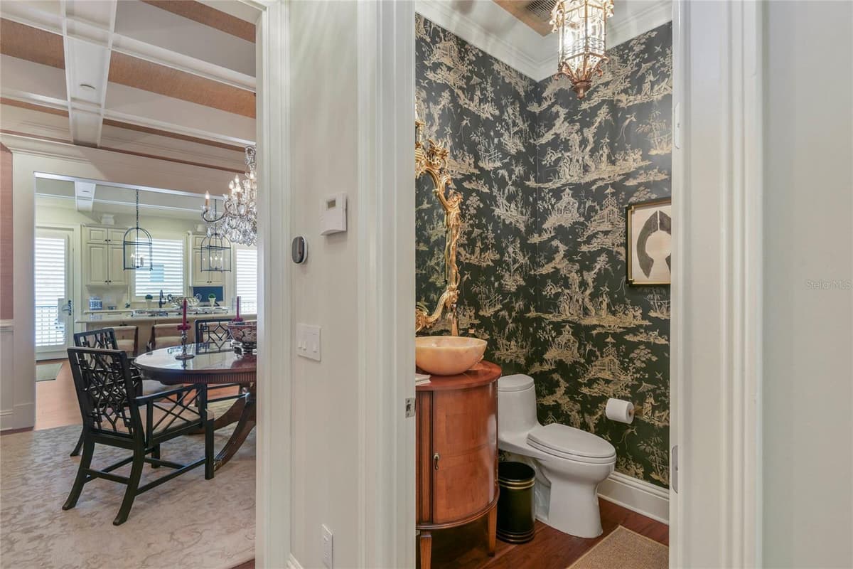 413 MORSE BOULEVARD — photo 13 of 29