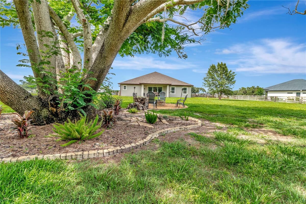 5020 LAKESHORE RANCH ROAD — photo 37 of 41
