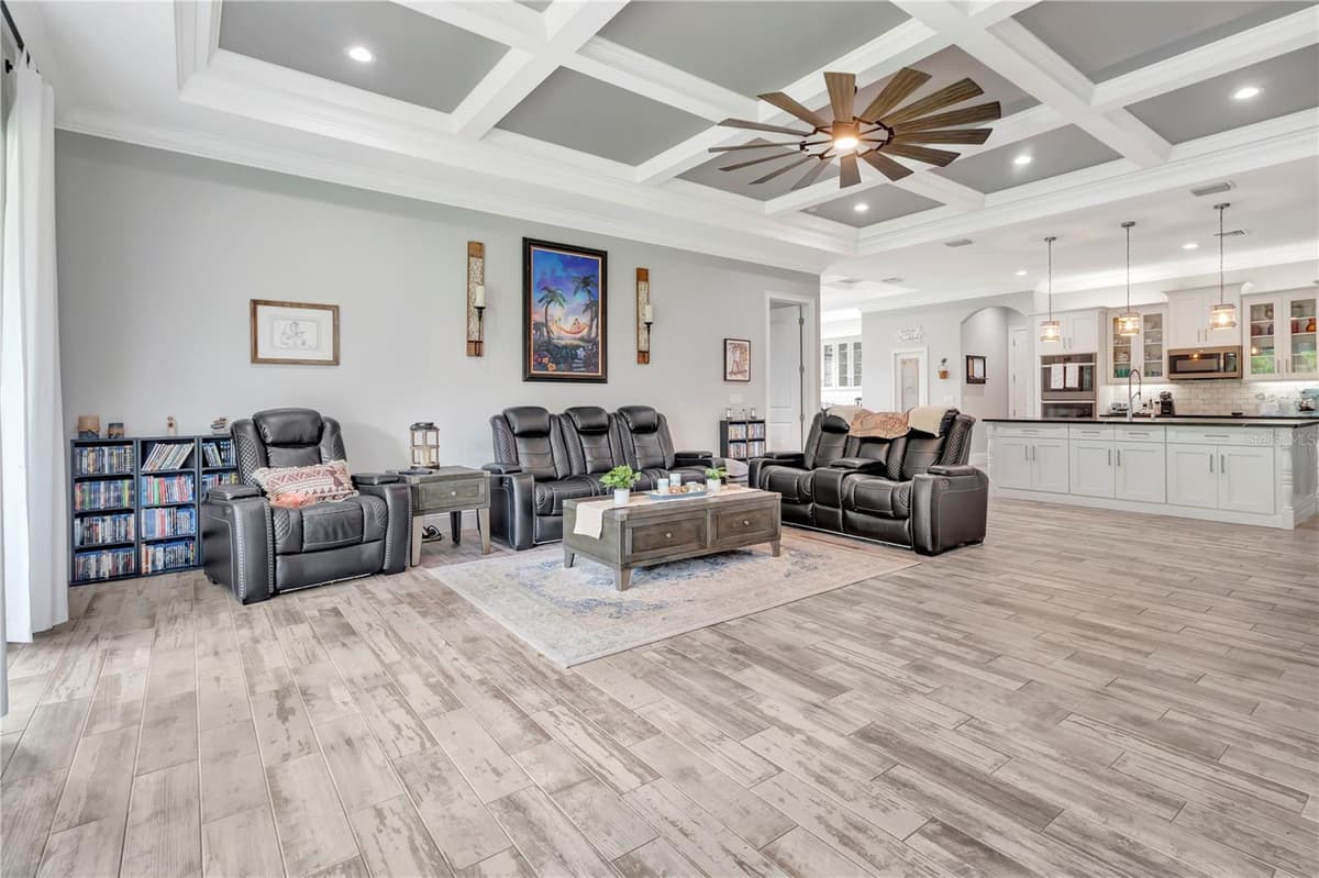 5020 LAKESHORE RANCH ROAD — photo 8 of 41