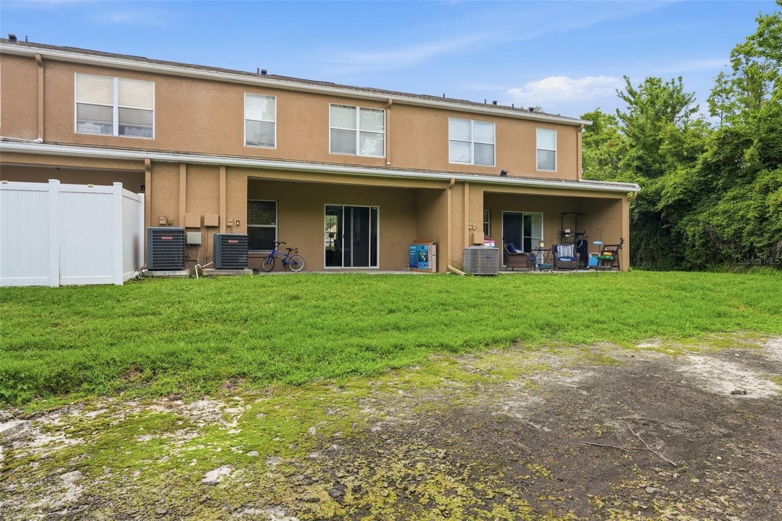 1250 CHARLESWORTH DRIVE — photo 49 of 62