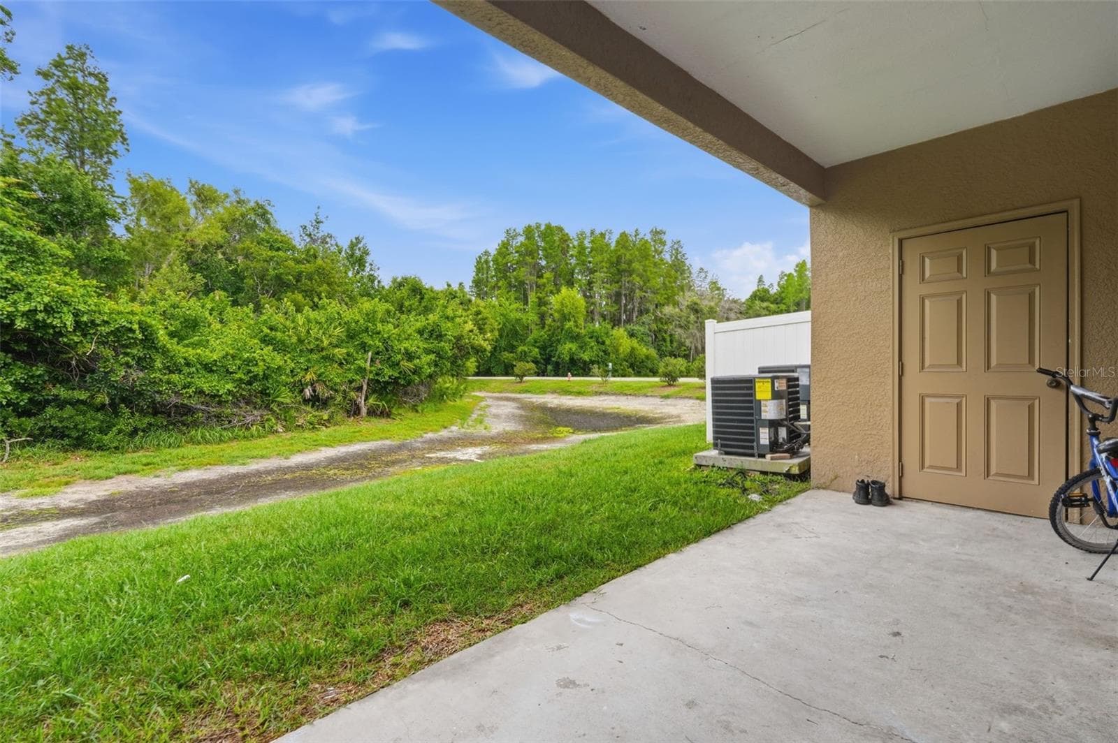 1250 CHARLESWORTH DRIVE — photo 45 of 62