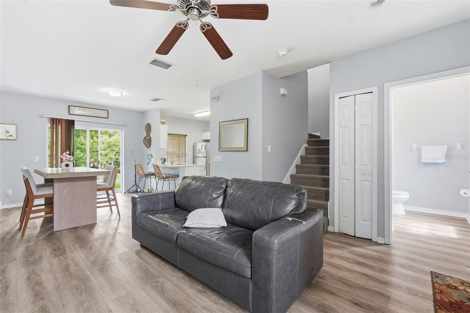 1250 CHARLESWORTH DRIVE — photo 9 of 62