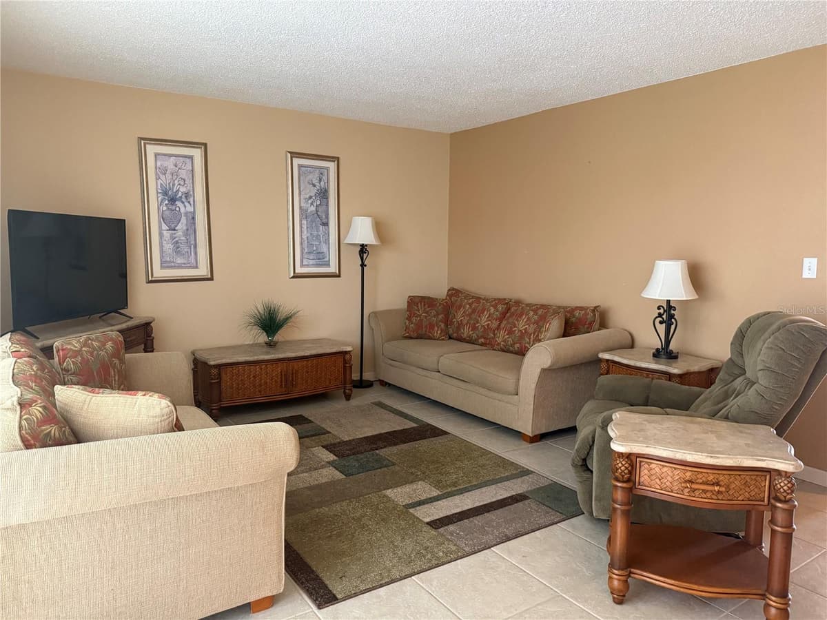 3586 CAPE HAZE DRIVE — photo 5 of 29