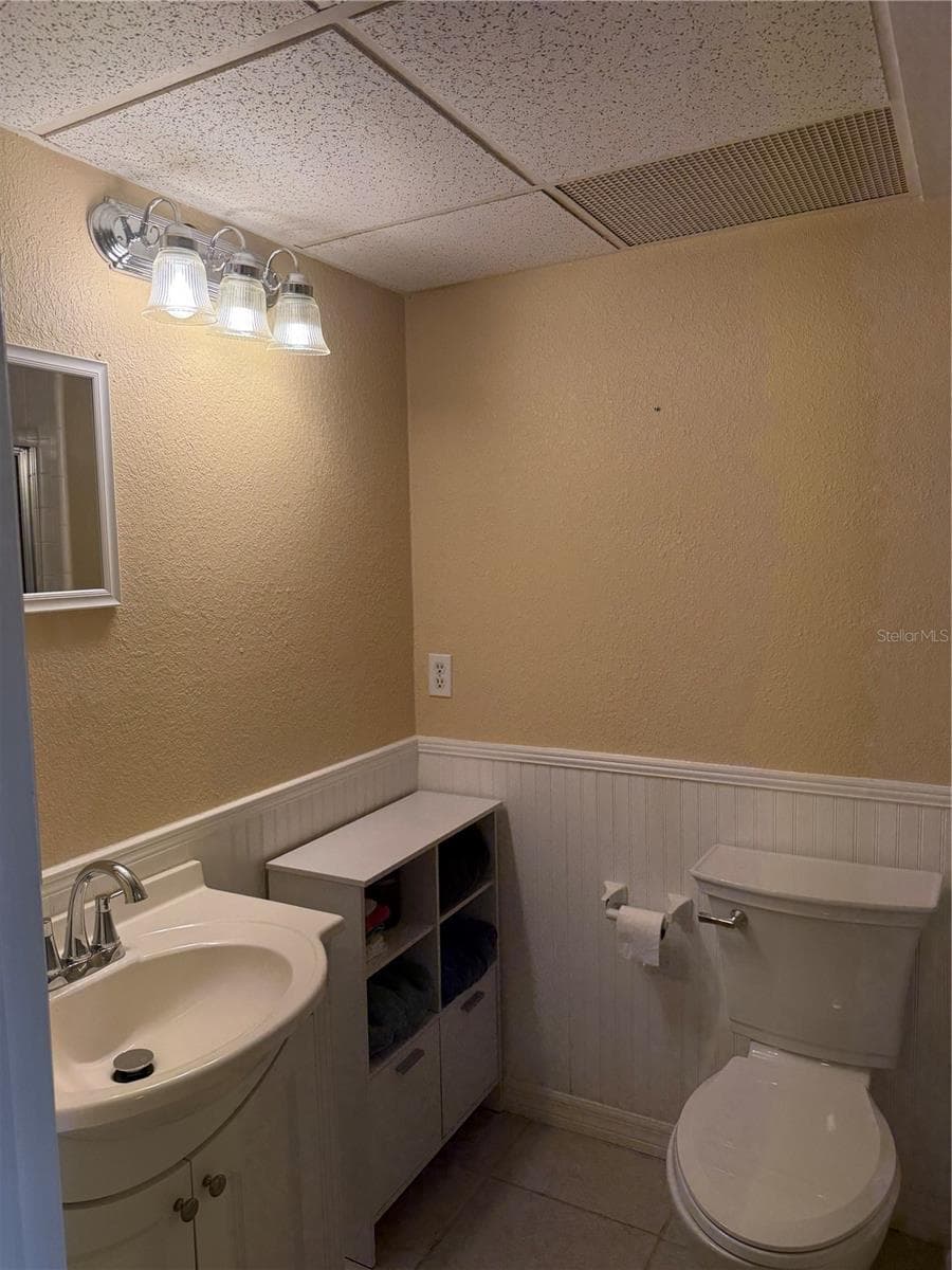 3586 CAPE HAZE DRIVE — photo 23 of 29