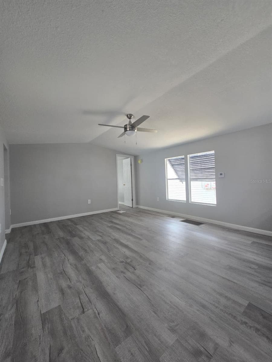 1807 PAULINE DRIVE — photo 11 of 16
