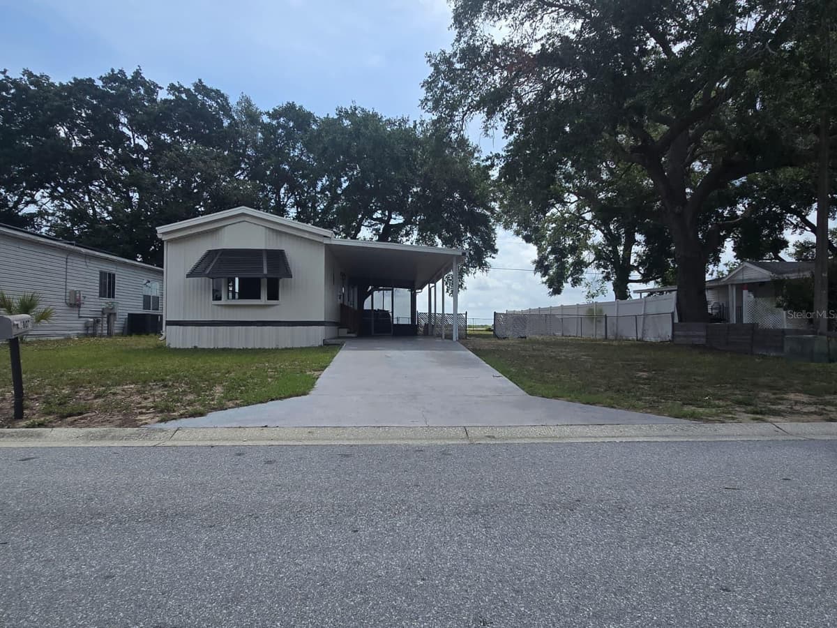 1807 PAULINE DRIVE — photo 1 of 16