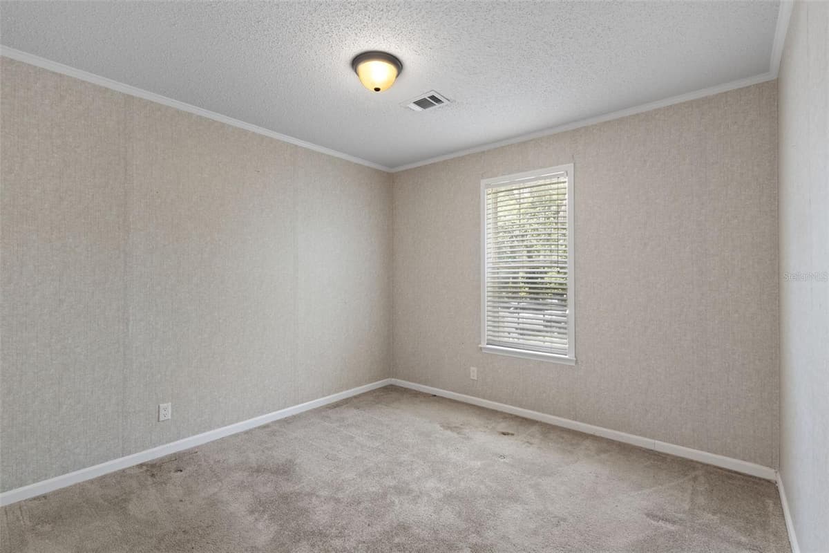 21390 59TH AVENUE — photo 21 of 46