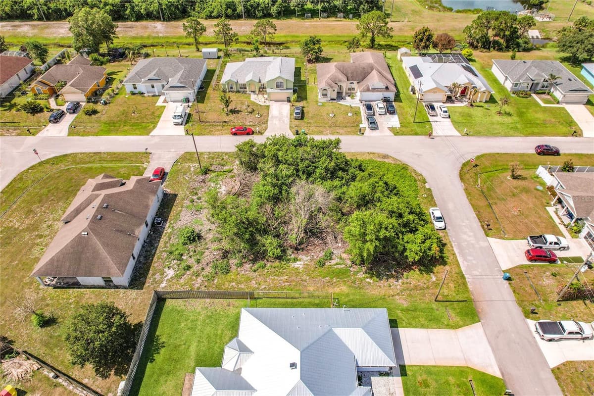 6251 GINGER COURT — photo 17 of 28