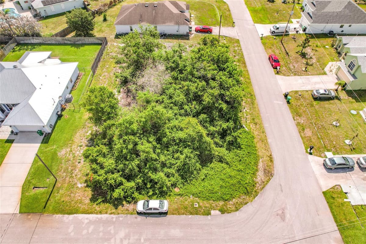 6251 GINGER COURT — photo 6 of 28
