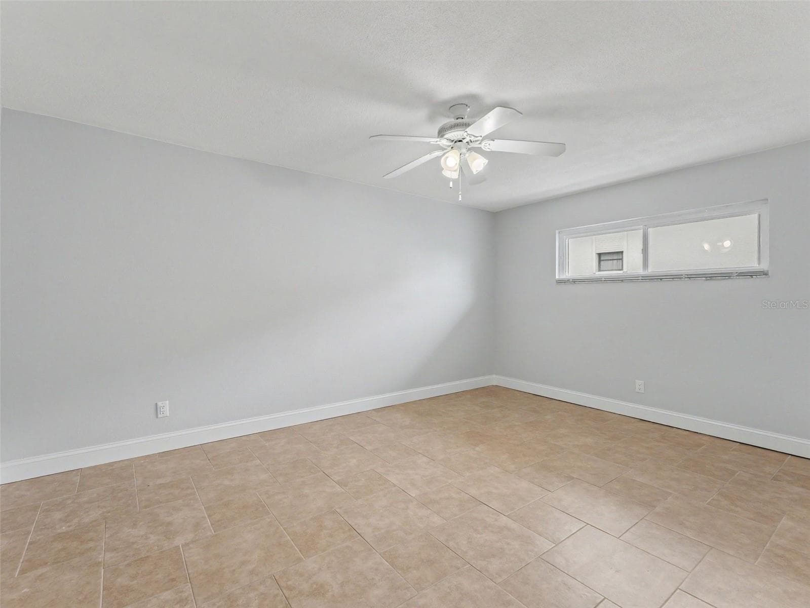 4956 GALLEON COURT — photo 21 of 37