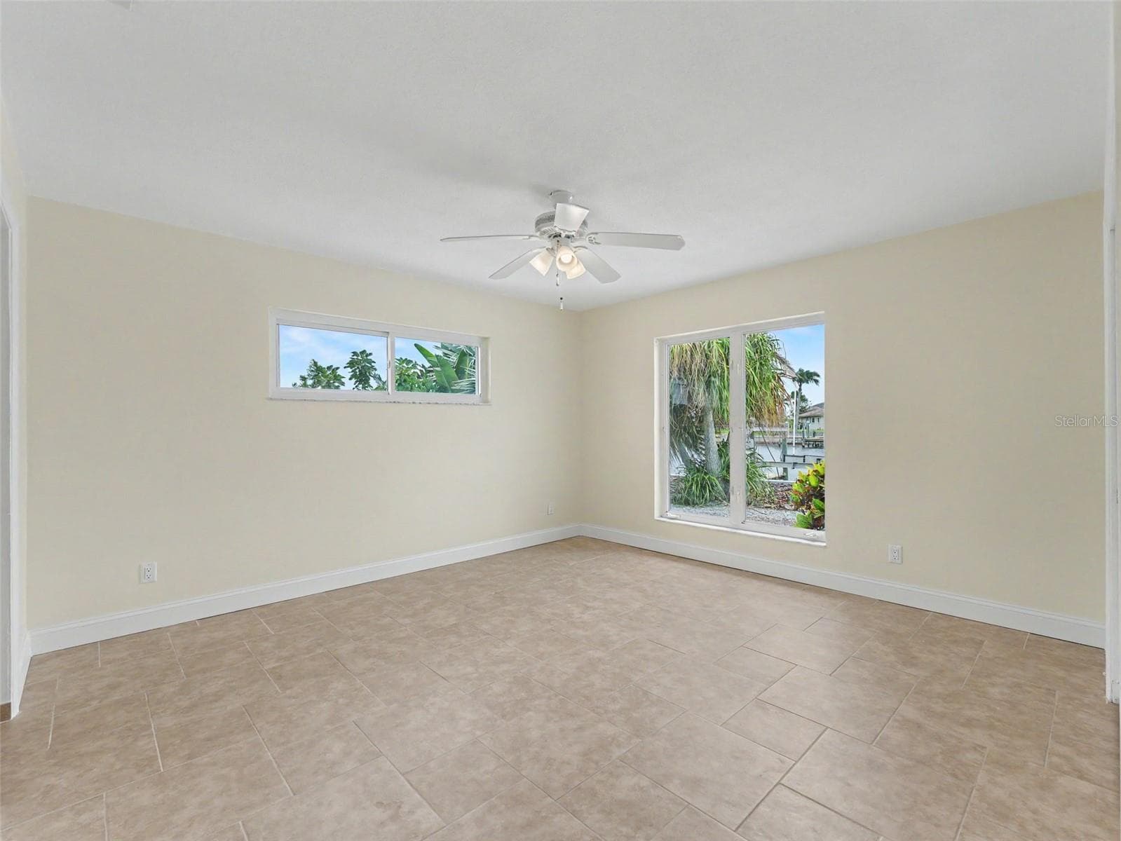 4956 GALLEON COURT — photo 23 of 37