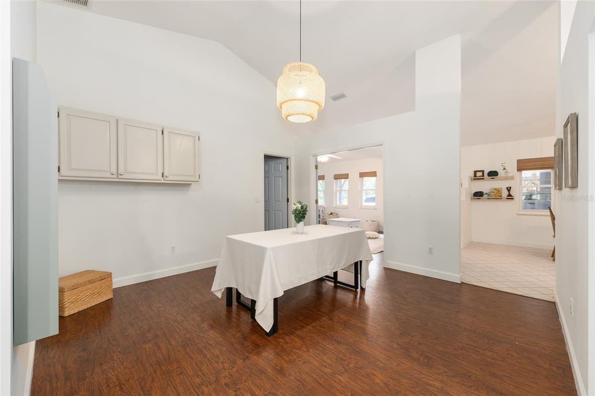 13315 47TH AVENUE — photo 16 of 62