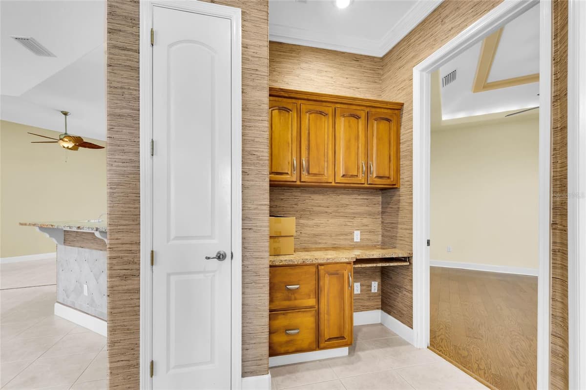 9908 67TH AVENUE ROAD — photo 14 of 38