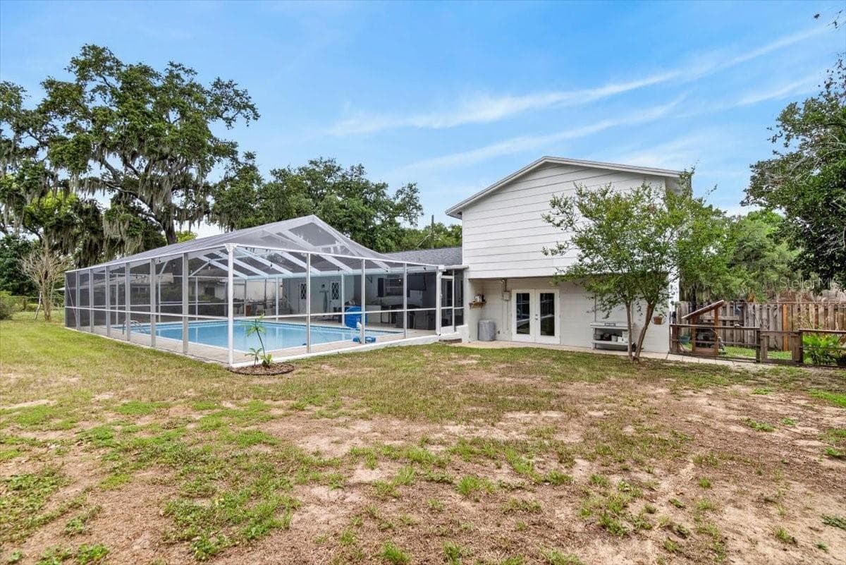 115 BRENTRIDGE DRIVE — photo 42 of 55