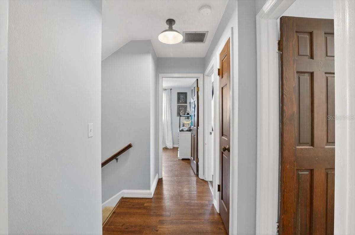 115 BRENTRIDGE DRIVE — photo 22 of 55