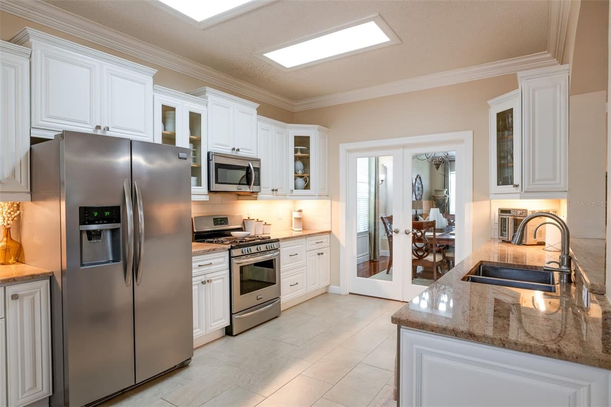 10755 NORTHRIDGE COURT — photo 20 of 67