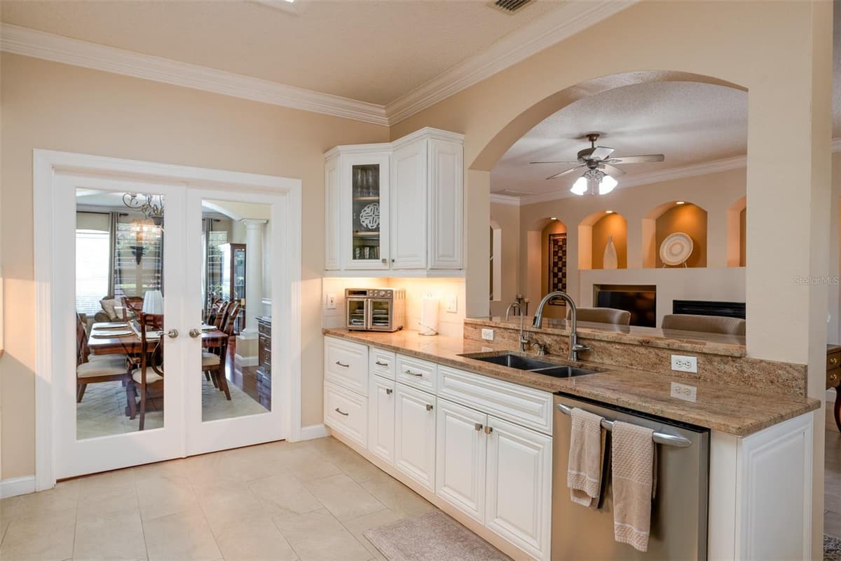 10755 NORTHRIDGE COURT — photo 15 of 67