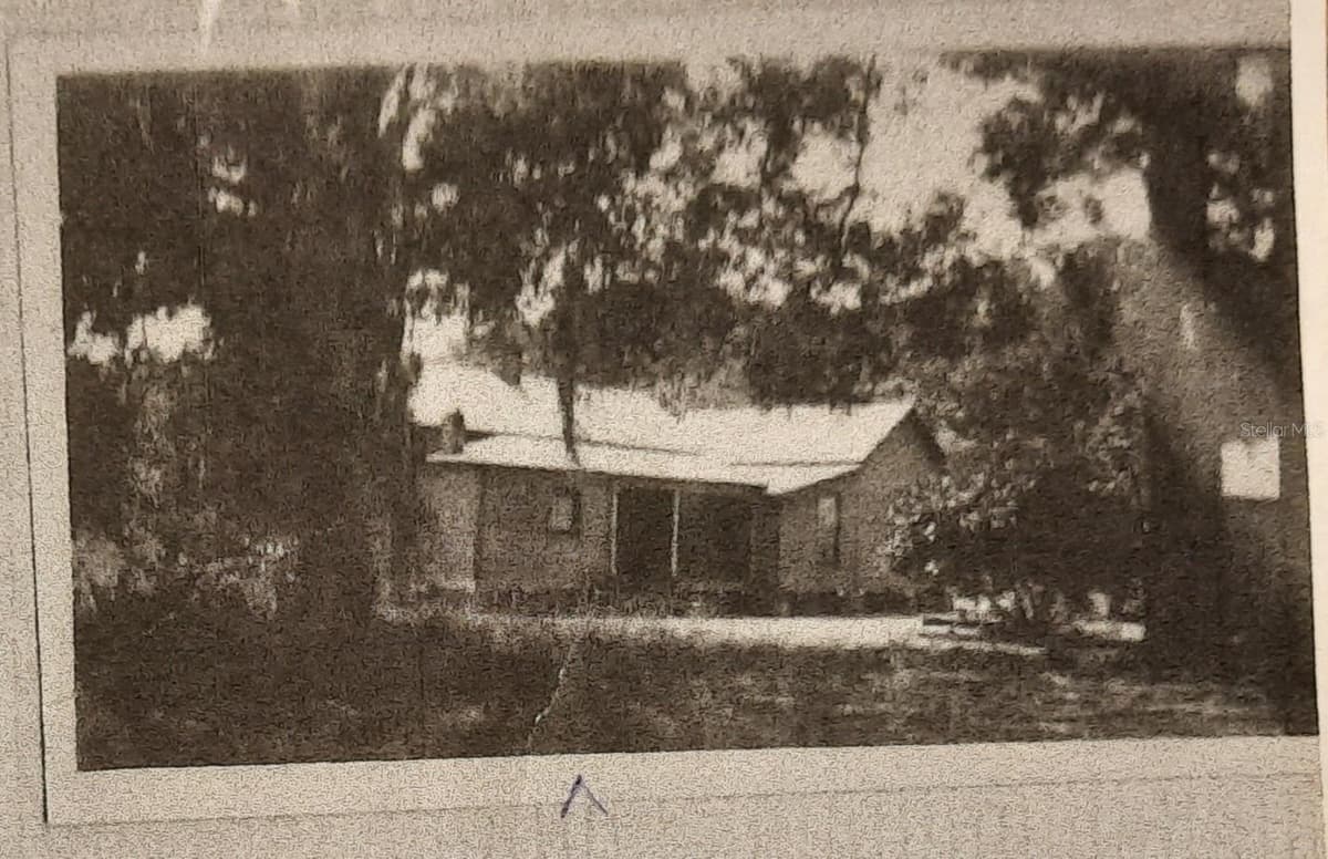 1985 97TH STREED ROAD — photo 44 of 49
