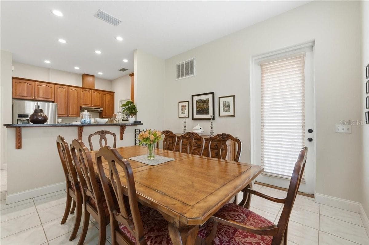 1415 NEW JERSEY ROAD — photo 13 of 67