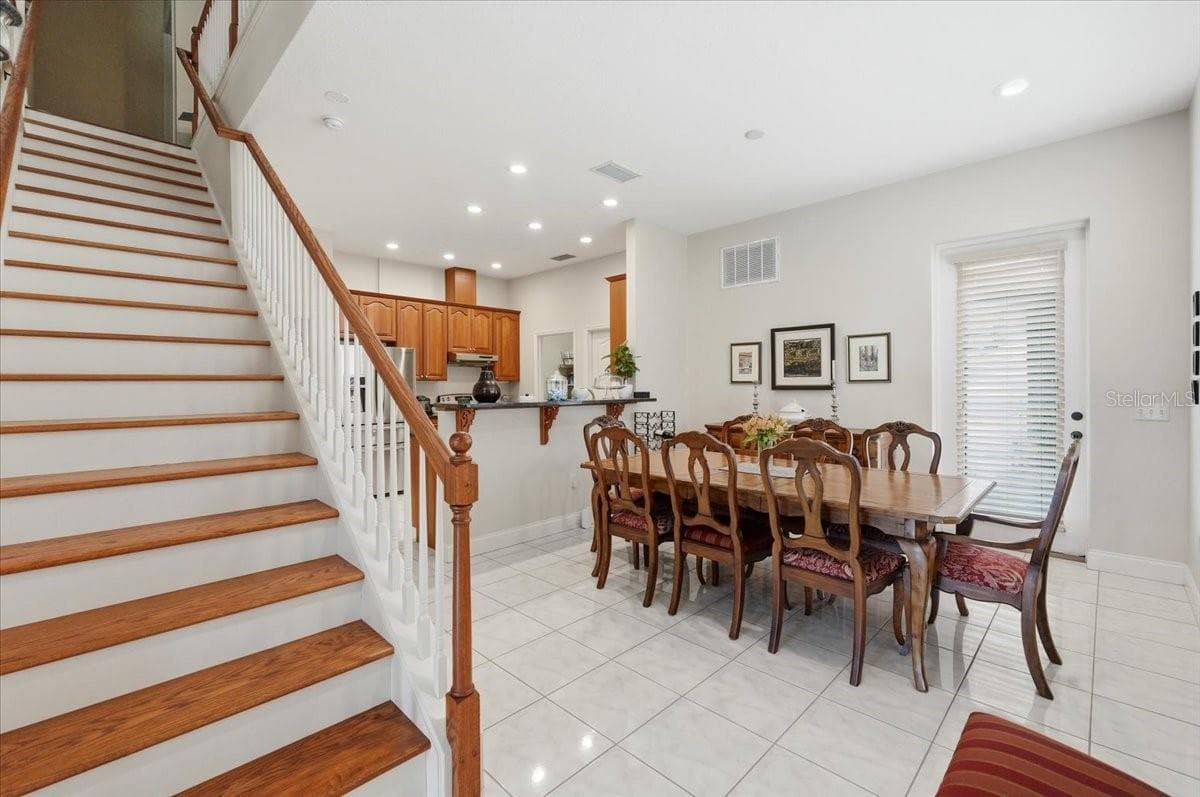 1415 NEW JERSEY ROAD — photo 10 of 67