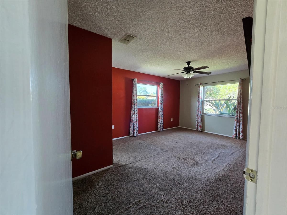 9836 MOREHEAD LANE — photo 18 of 56