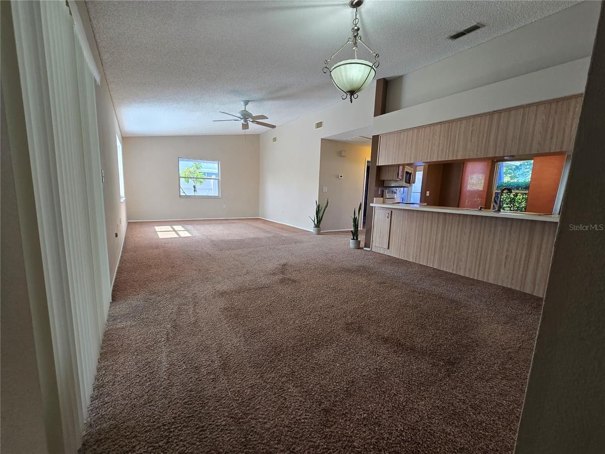 9836 MOREHEAD LANE — photo 8 of 56