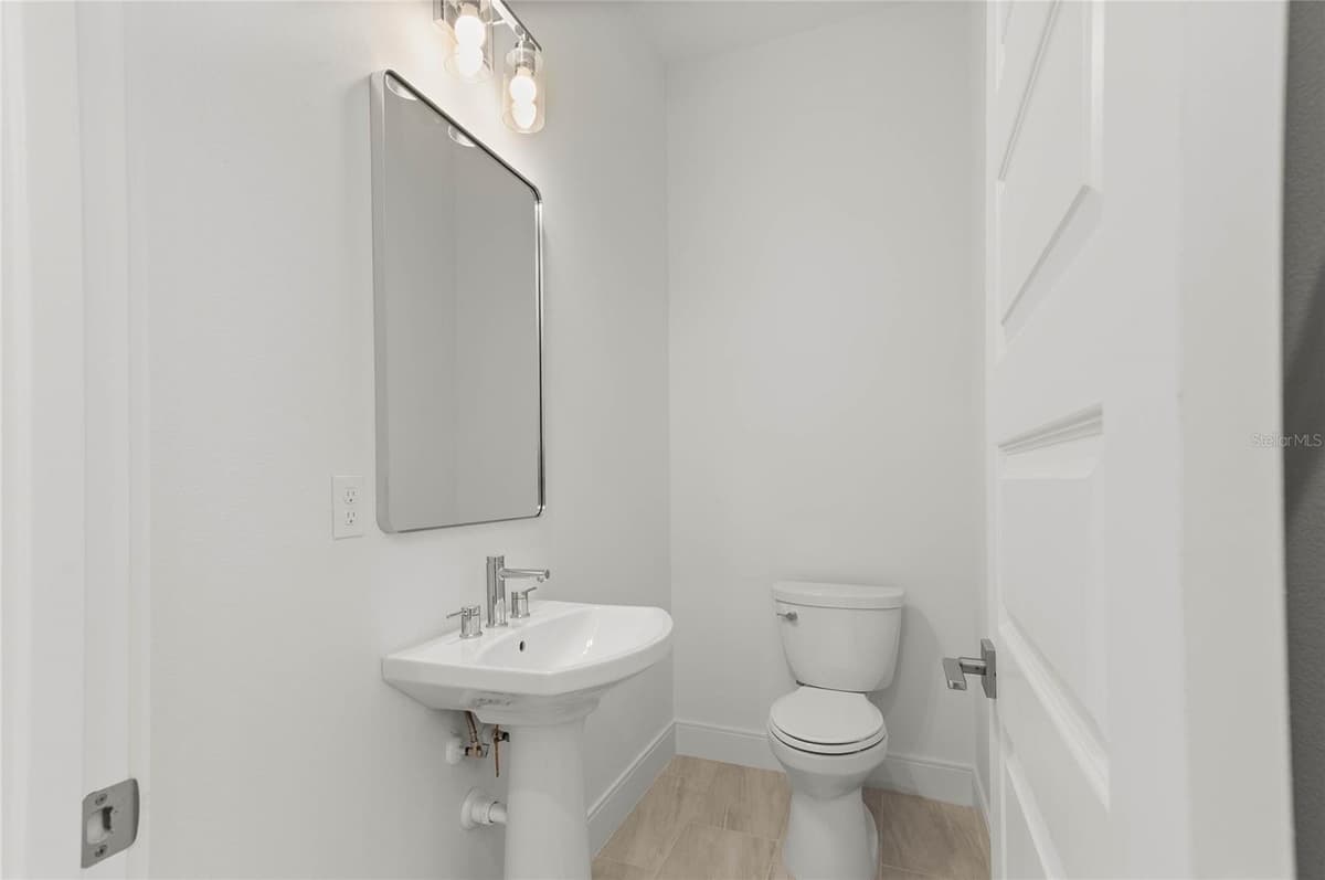 1605 MANOR WOODS WAY — photo 29 of 41