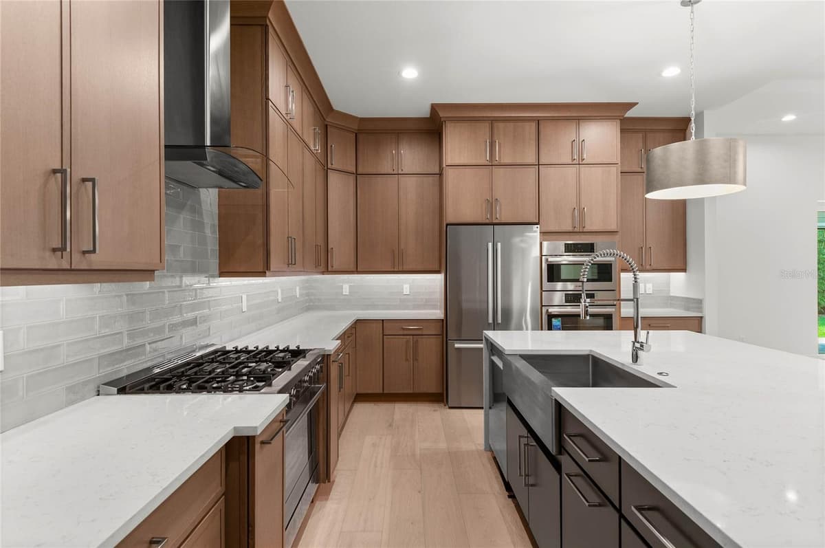 1605 MANOR WOODS WAY — photo 11 of 41