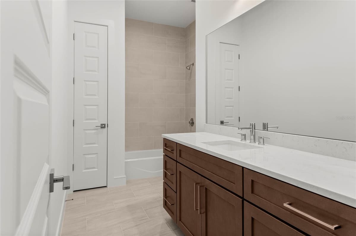 1605 MANOR WOODS WAY — photo 24 of 41