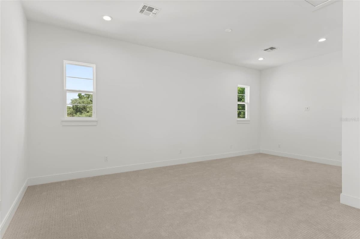 1605 MANOR WOODS WAY — photo 32 of 41