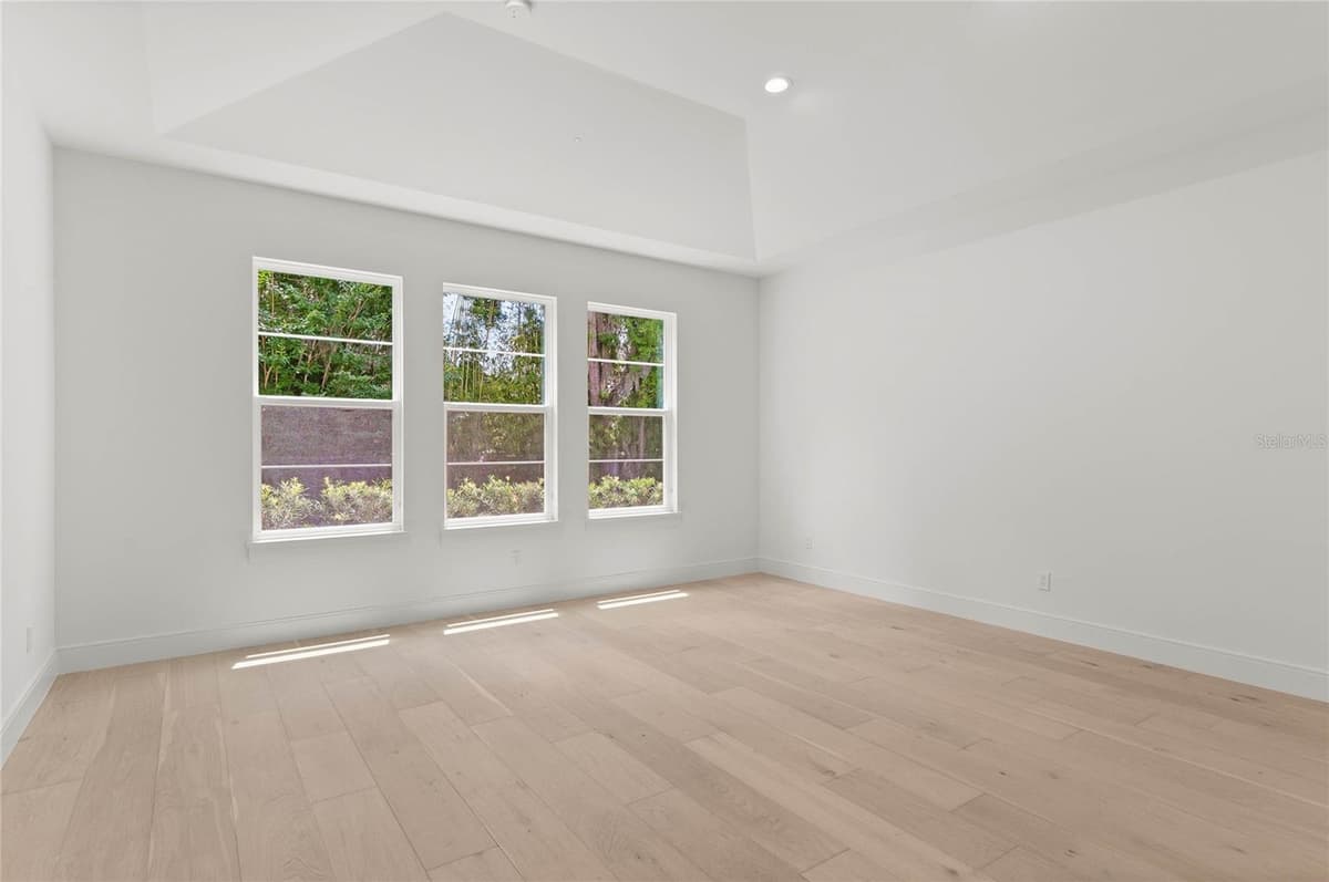 1605 MANOR WOODS WAY — photo 14 of 41