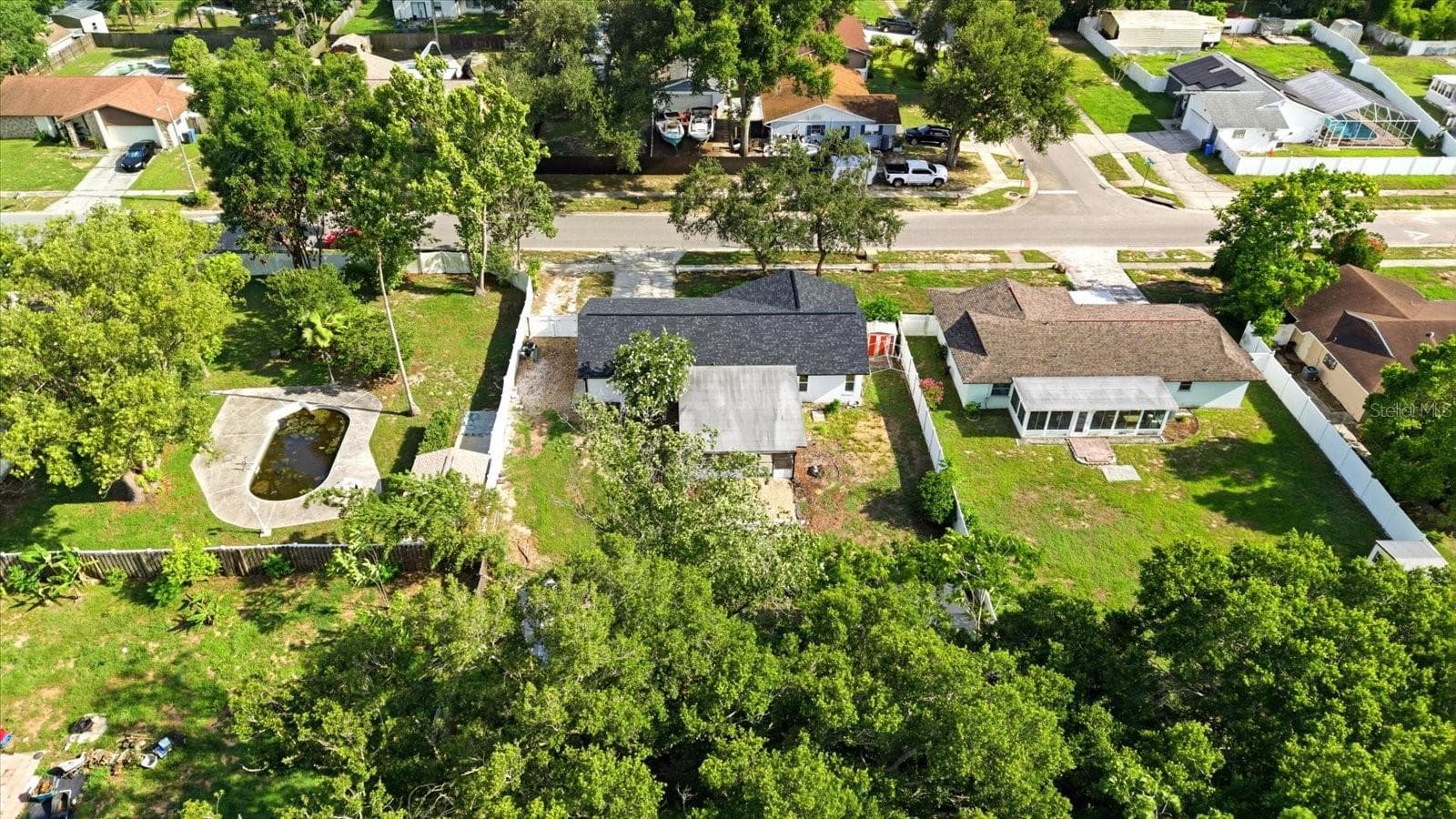 3304 KING RICHARD COURT — photo 42 of 46