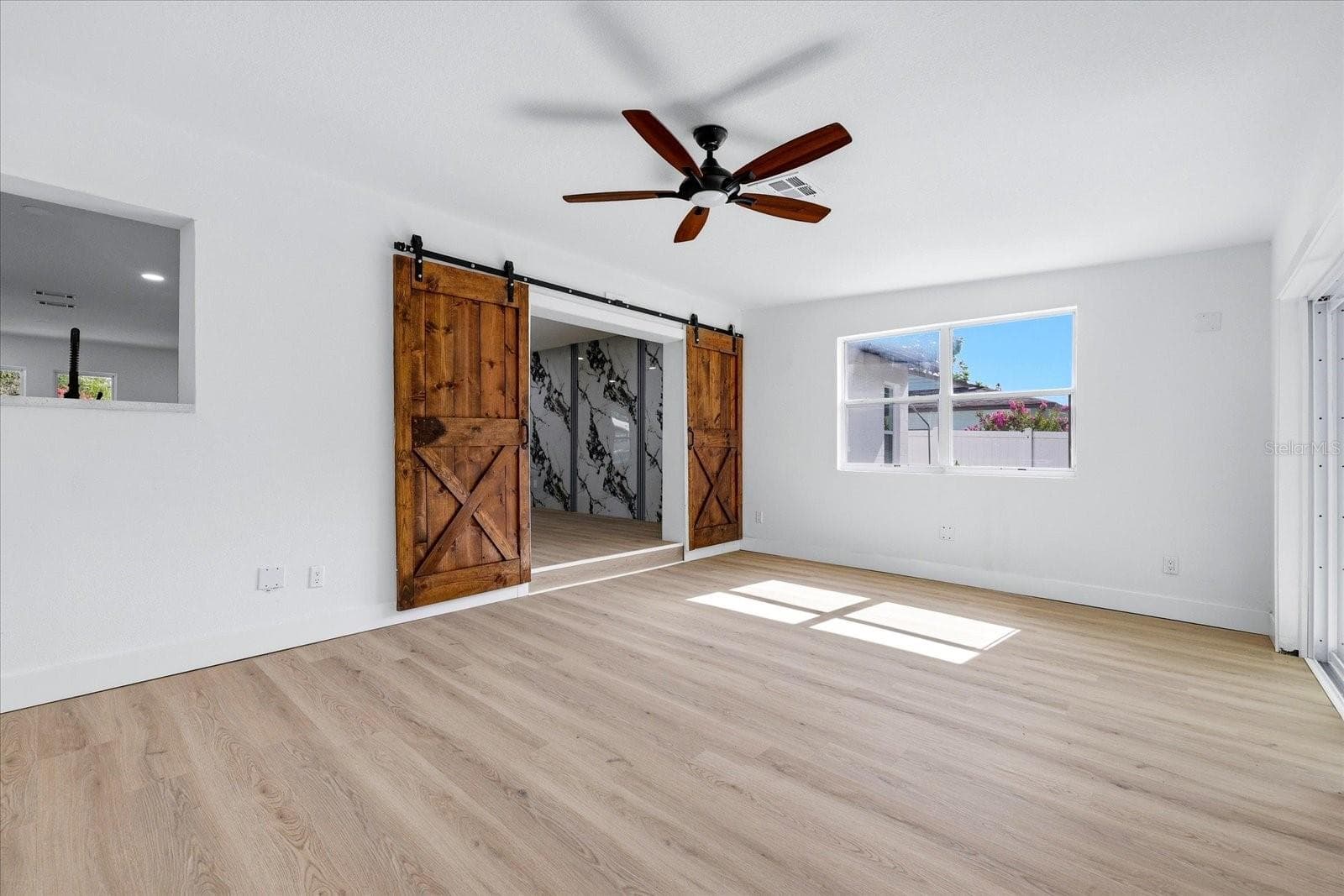 3304 KING RICHARD COURT — photo 15 of 46