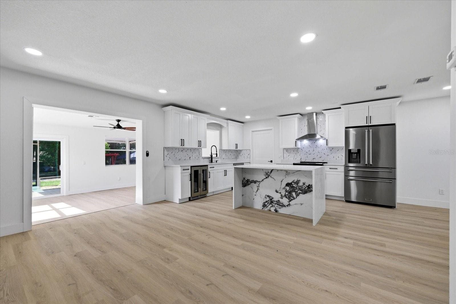 3304 KING RICHARD COURT — photo 11 of 46