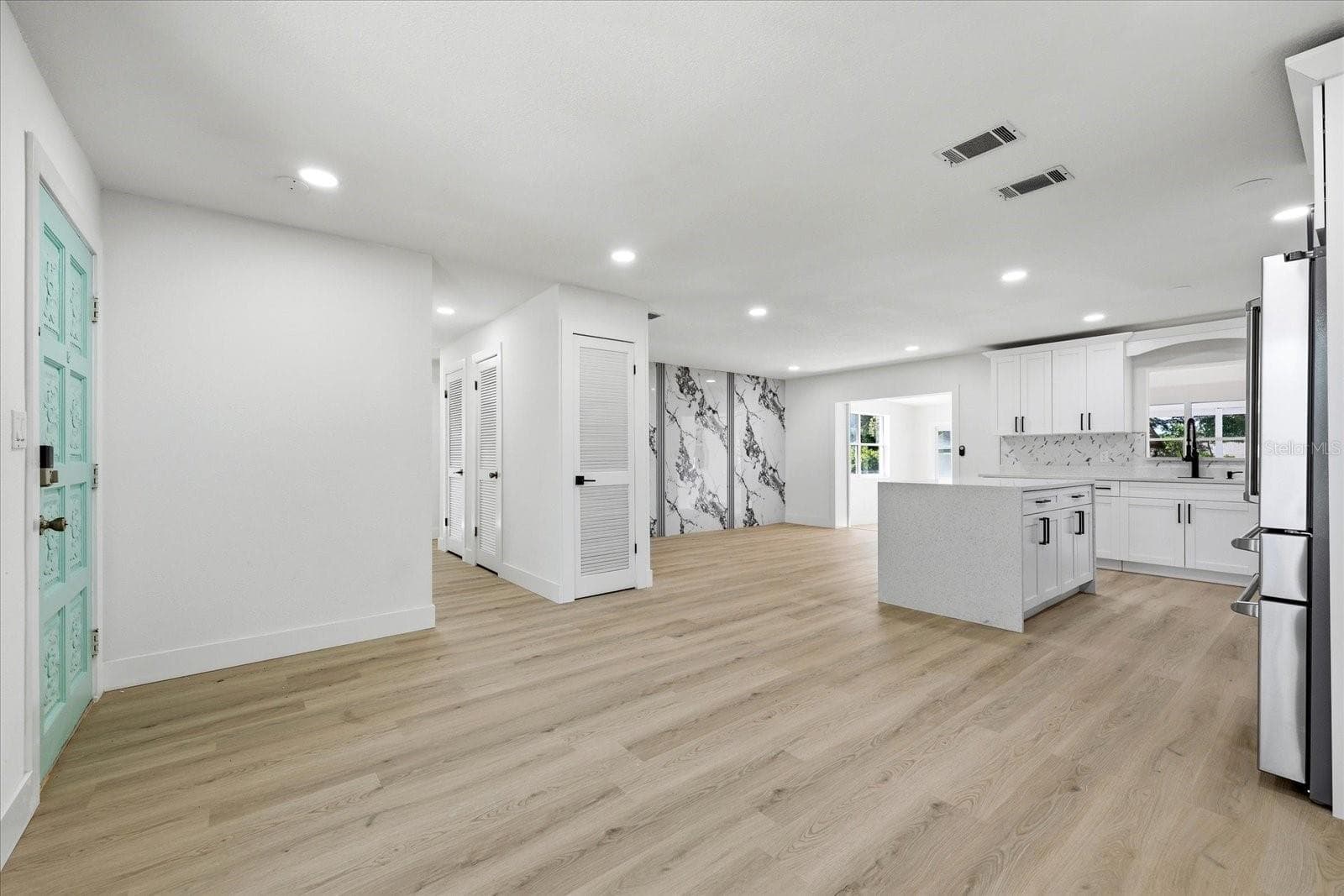 3304 KING RICHARD COURT — photo 16 of 46