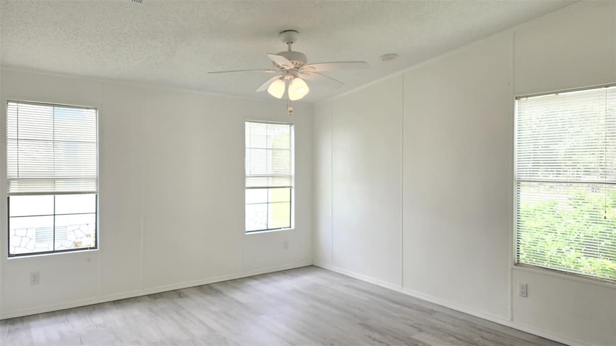 3905 SUGAR BERRY PLACE — photo 29 of 35